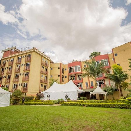 Grand Global Hotel Kampala Esterno foto