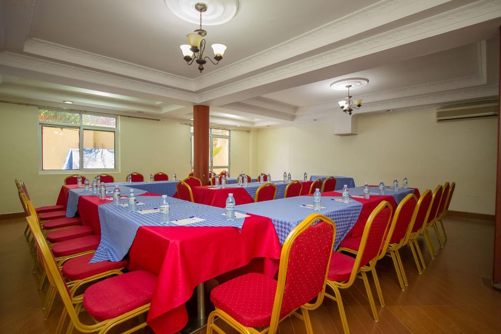Grand Global Hotel Kampala Esterno foto